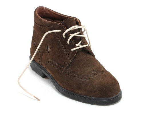Schnürschuhe